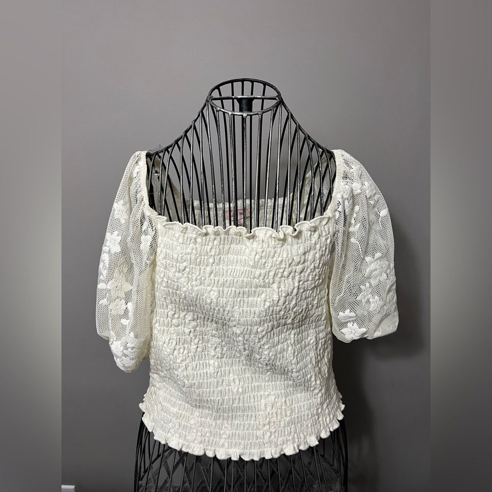 Willow & Root by Buckle Puff Sleeve Top